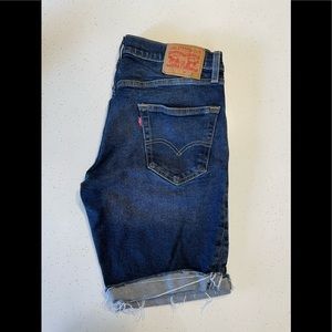 Mens Levi’s Denim Shorts Size W31.